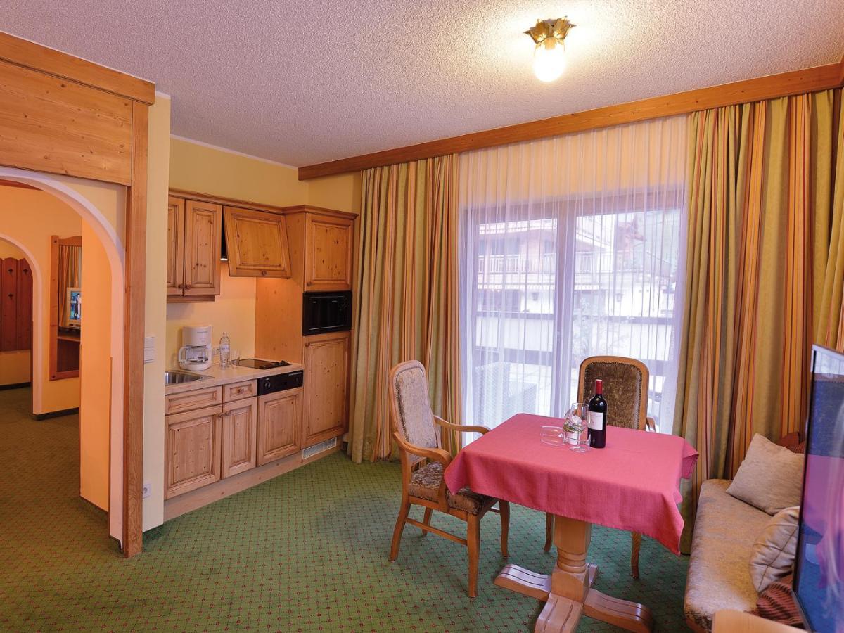 Pension Cafe Fritz Lech am Arlberg Dış mekan fotoğraf