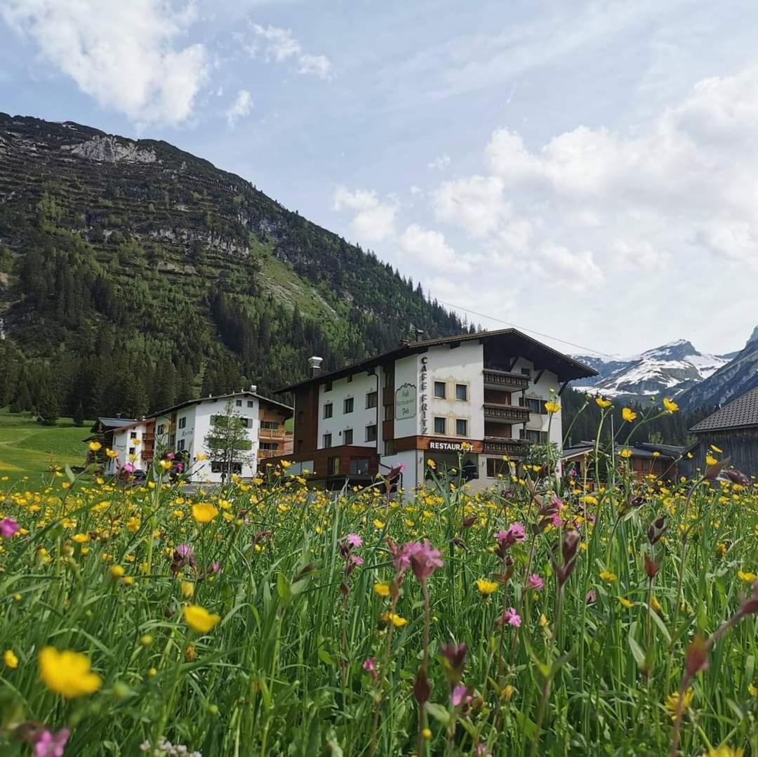 Pension Cafe Fritz Lech am Arlberg Dış mekan fotoğraf